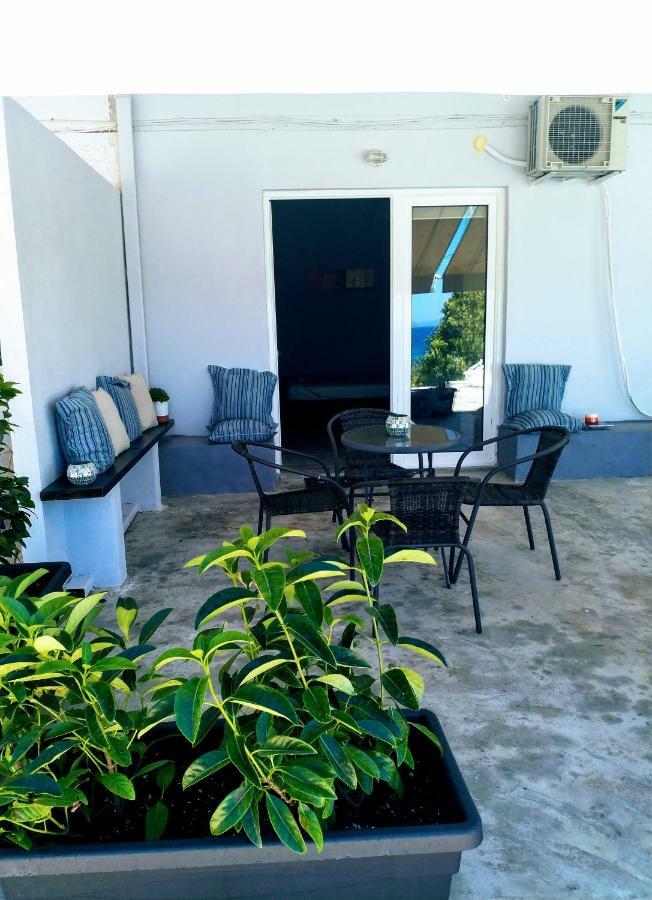 New Seafront Studio Casa de hóspedes Anavyssos Exterior foto